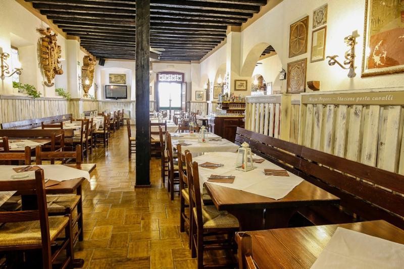 Dogana Vecchia - Hotel & Residence B&B Ristorante & Pizzeria Trivignano Udinese Eksteriør billede