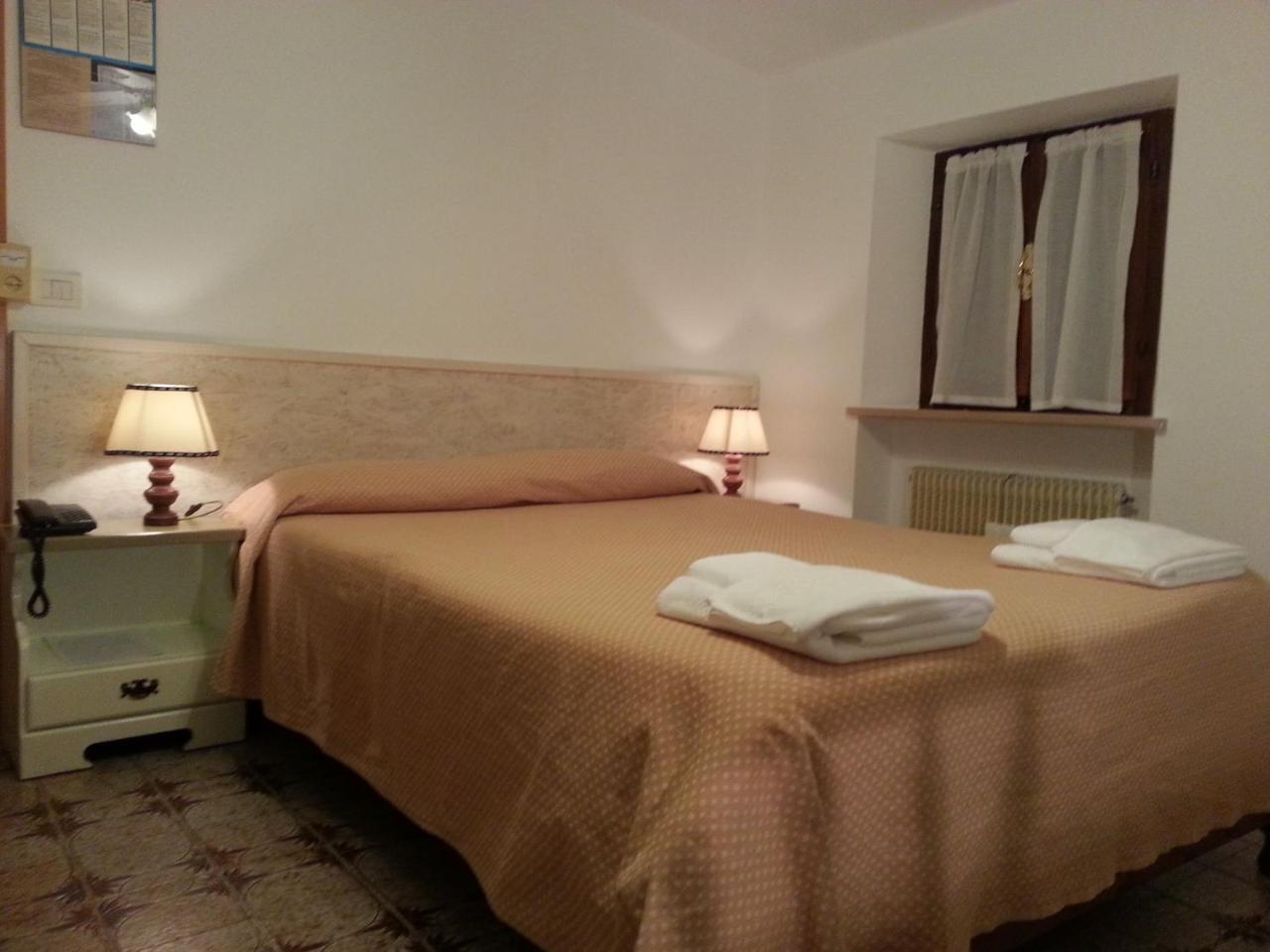 Dogana Vecchia - Hotel & Residence B&B Ristorante & Pizzeria Trivignano Udinese Eksteriør billede
