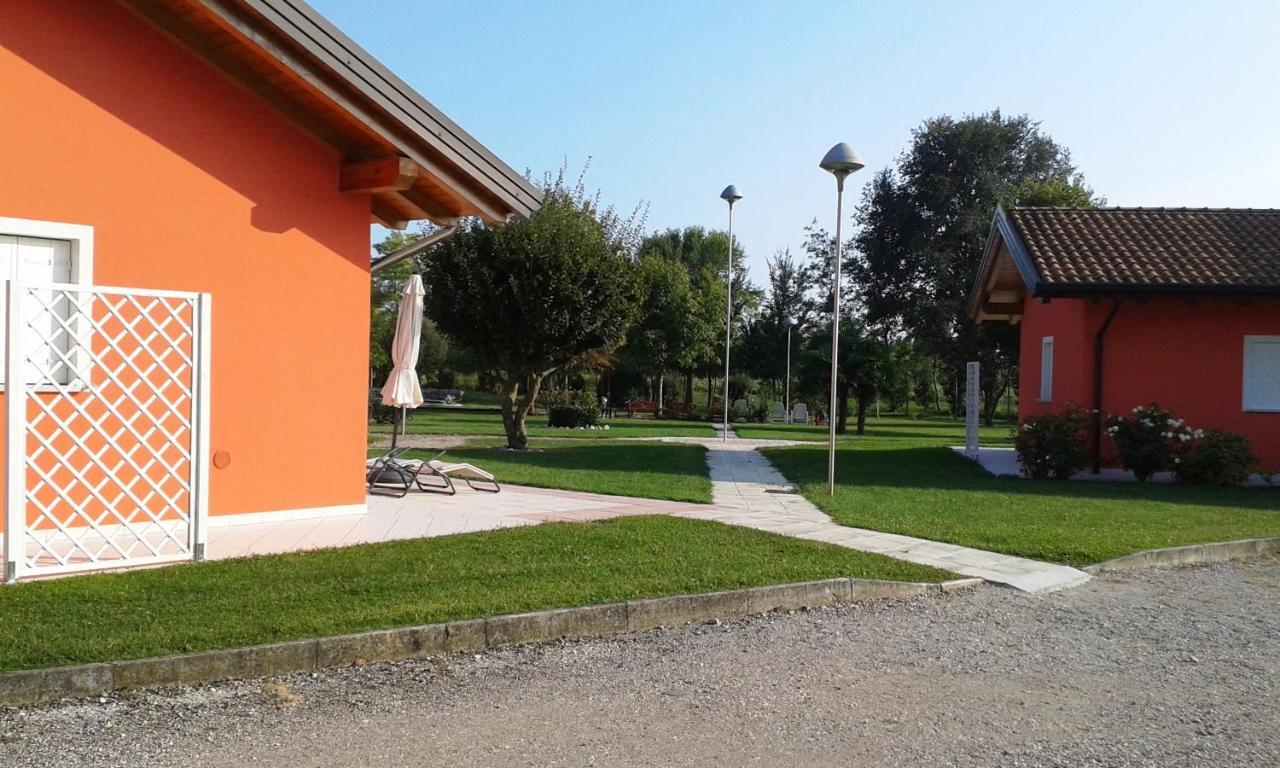 Dogana Vecchia - Hotel & Residence B&B Ristorante & Pizzeria Trivignano Udinese Eksteriør billede